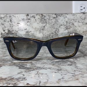 Rayban wayferer dark grey women's sunglasses